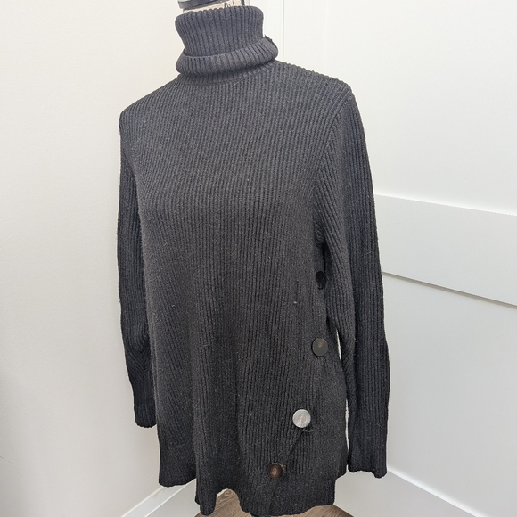 Zara Knit thick and soft turtleneck sweater with buttons - Picture 2 of 5